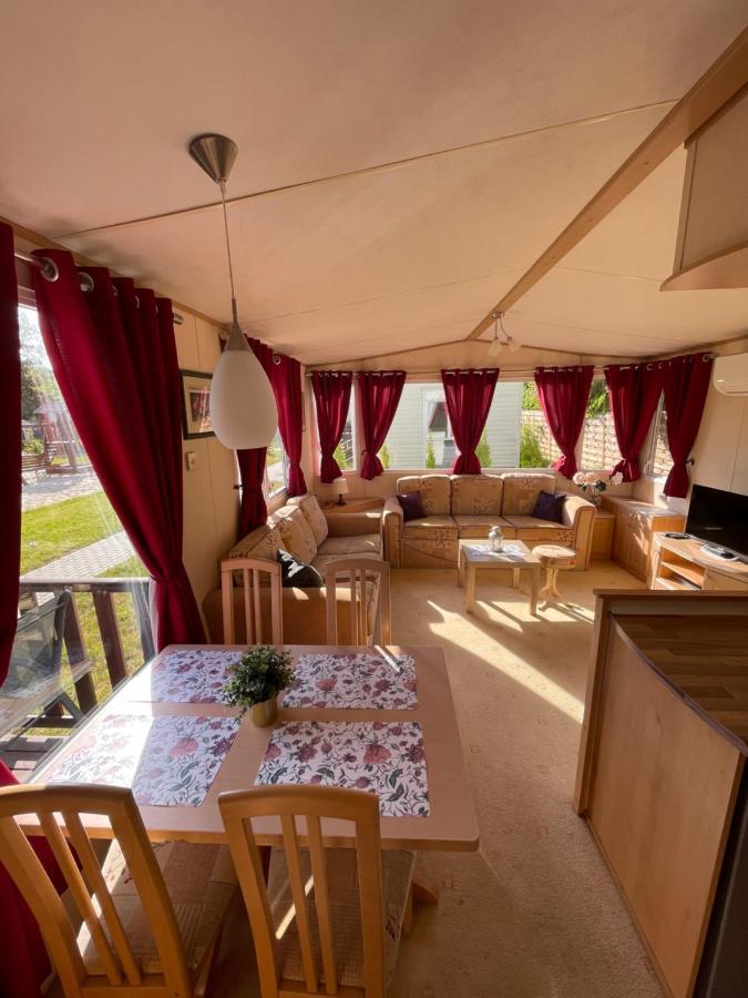 Miedzy Nami Domki Nad Jeziorem Kołczewo Exterior foto